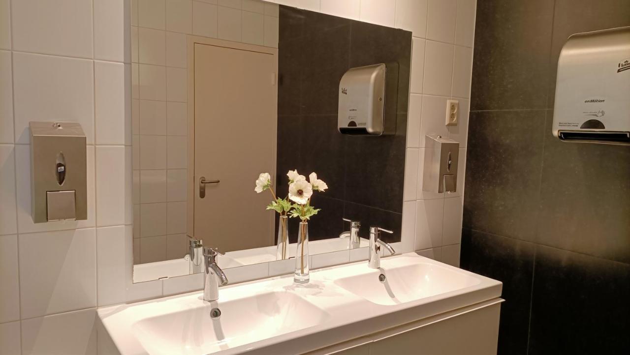 Hotel Rozenburg Экстерьер фото